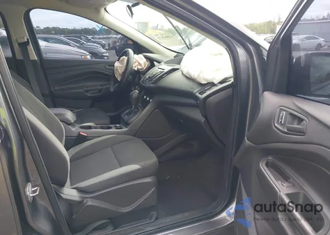 2014 Ford Escape S из США, поврежденный, VIN 1FMCU0F70EUB39594